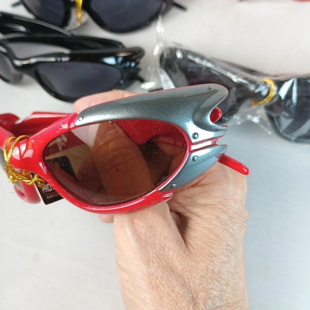 Lot Of 6 Unisex Sunglasses UV400 Red Black And Silver Vintage Style